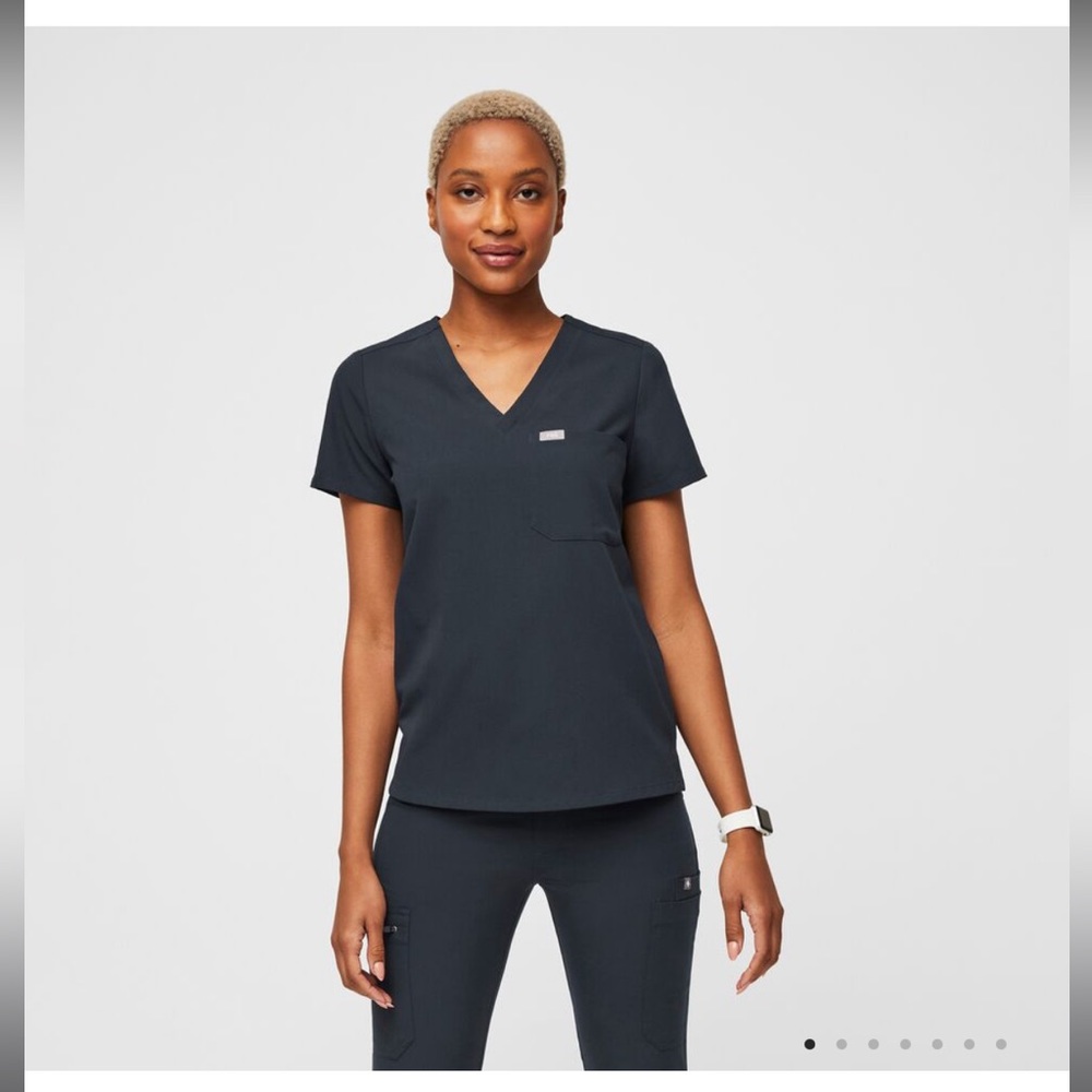 Figs scrubs